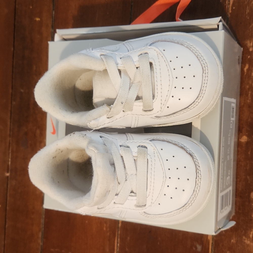Baby crib Nike Air Force 1